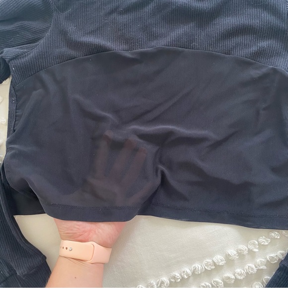 Gymshark Off-Shoulder Cropped Sweater Size Small - Picture 6 of 6